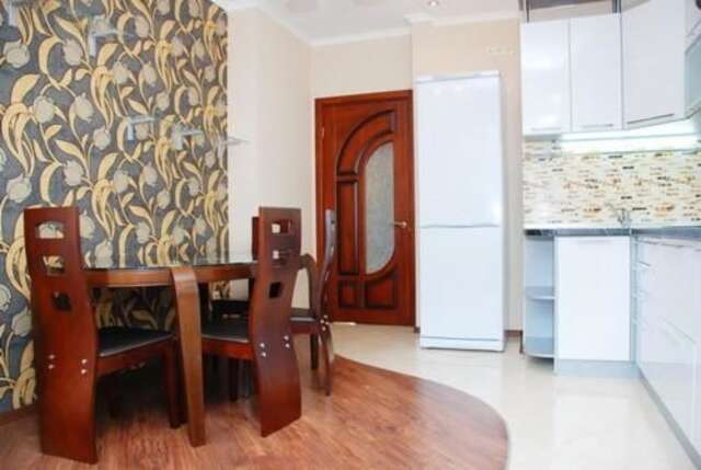 Апартаменты Kiev Pozniaky Apartment Киев-13