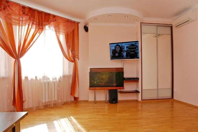 Апартаменты Kiev Pozniaky Apartment Киев-26